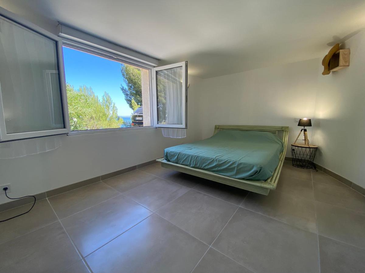T3 Les Pieds Dans L'Eau Apartment Istres Exterior photo