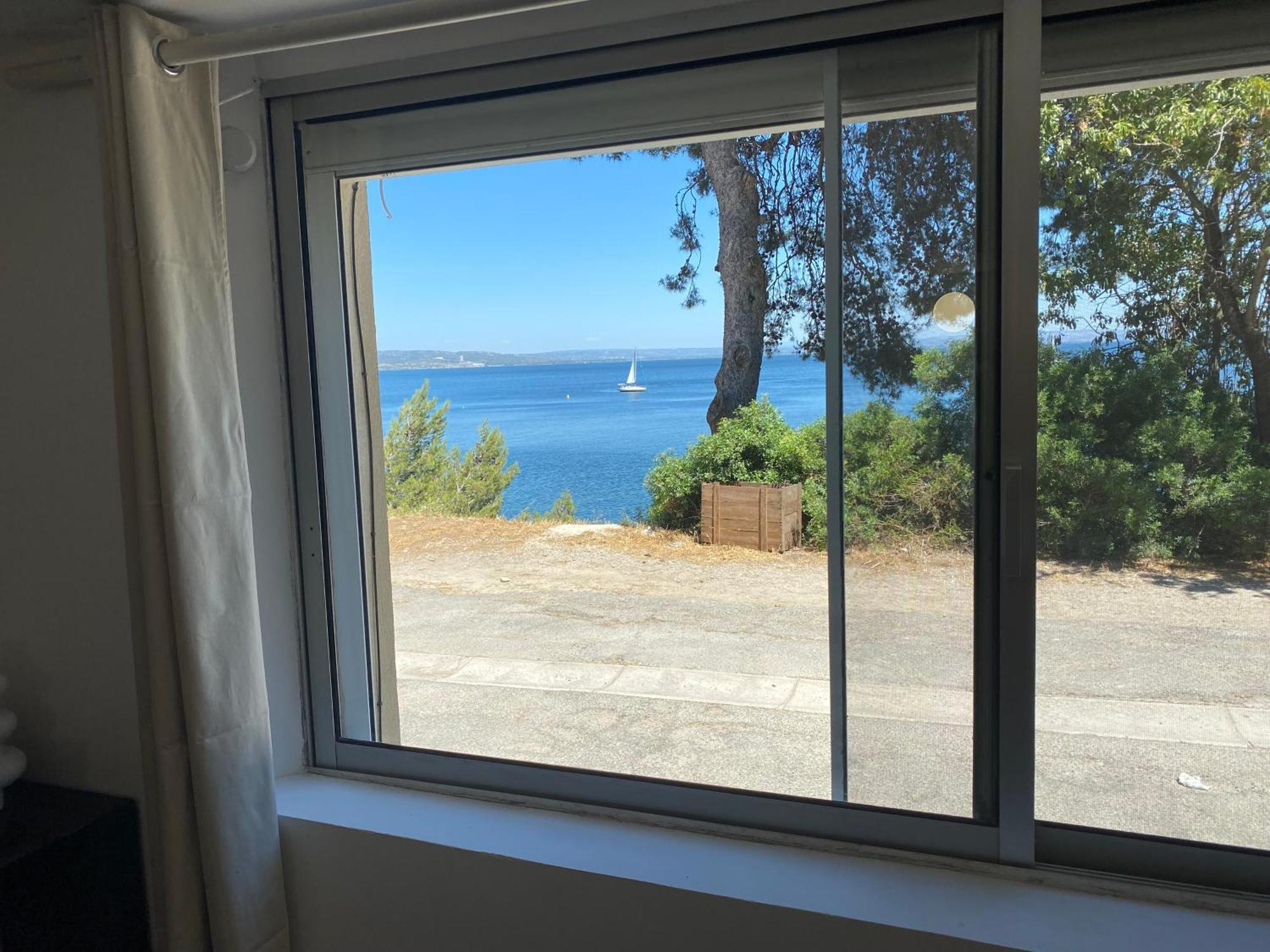 T3 Les Pieds Dans L'Eau Apartment Istres Exterior photo